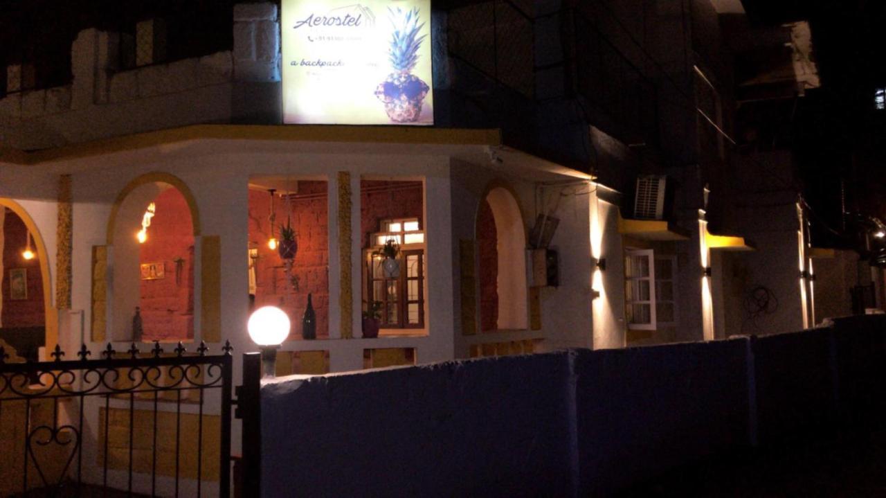Aerostel - Backpacker'S Hostel In Goa Calangute Eksteriør bilde
