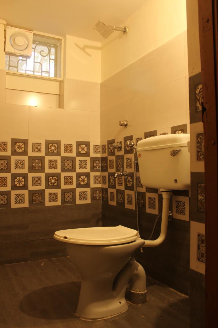 Aerostel - Backpacker'S Hostel In Goa Calangute Eksteriør bilde